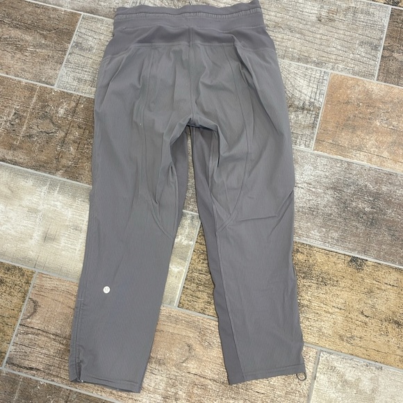 Lululemon Dance Studio Crop II *Unlined 20" Gray Purple Size 4 - Picture 4 of 8